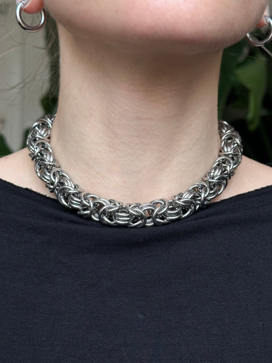 HEAVY BYZANTINE choker