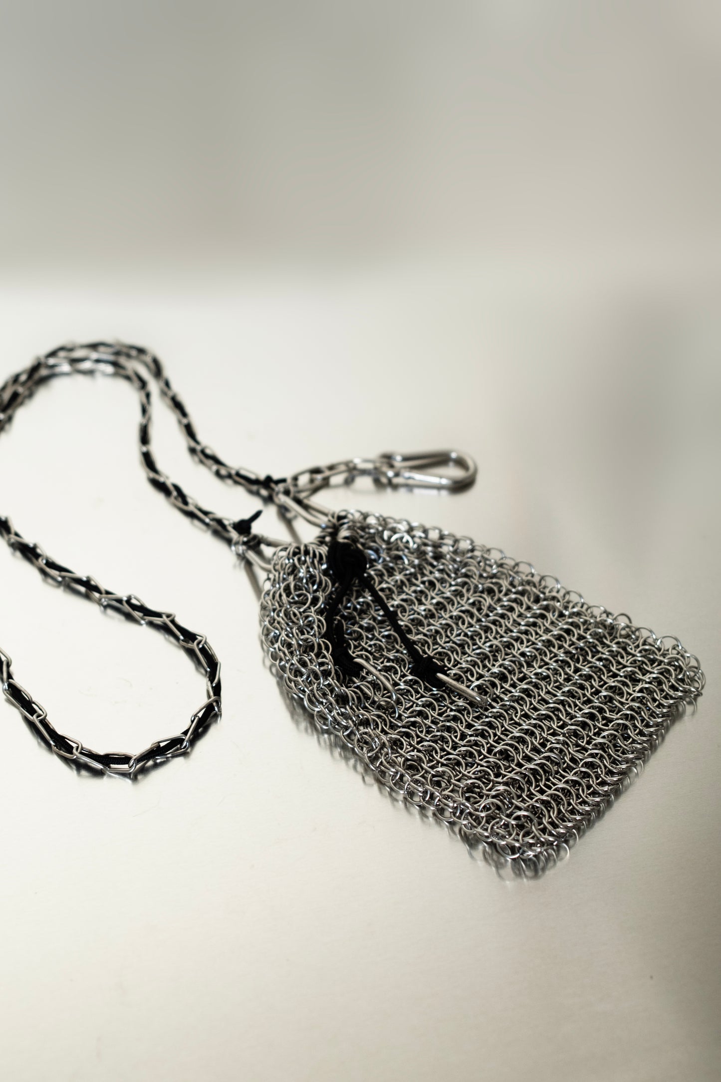 CHAINMAIL MINI BAG 01