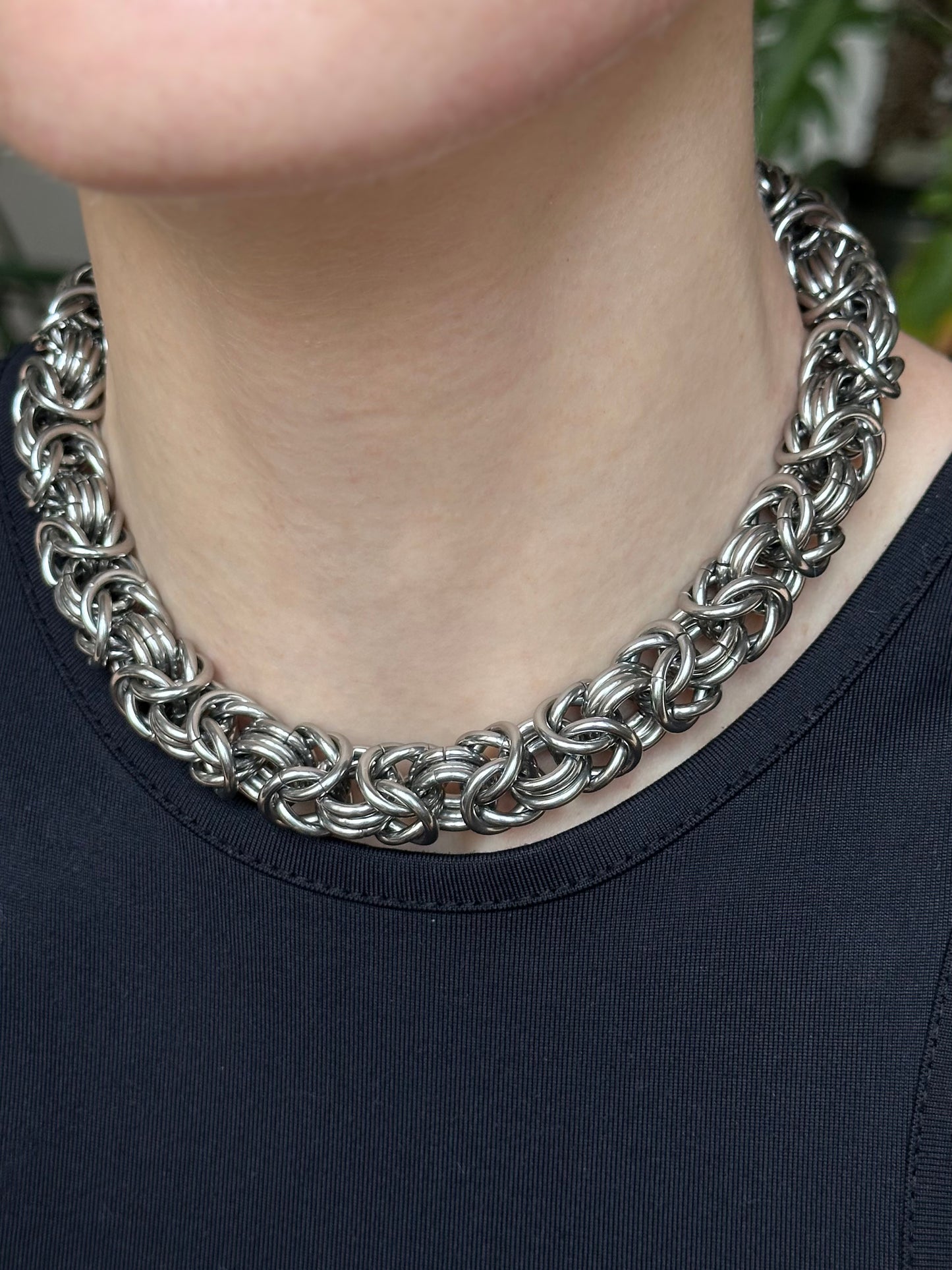 HEAVY BYZANTINE choker