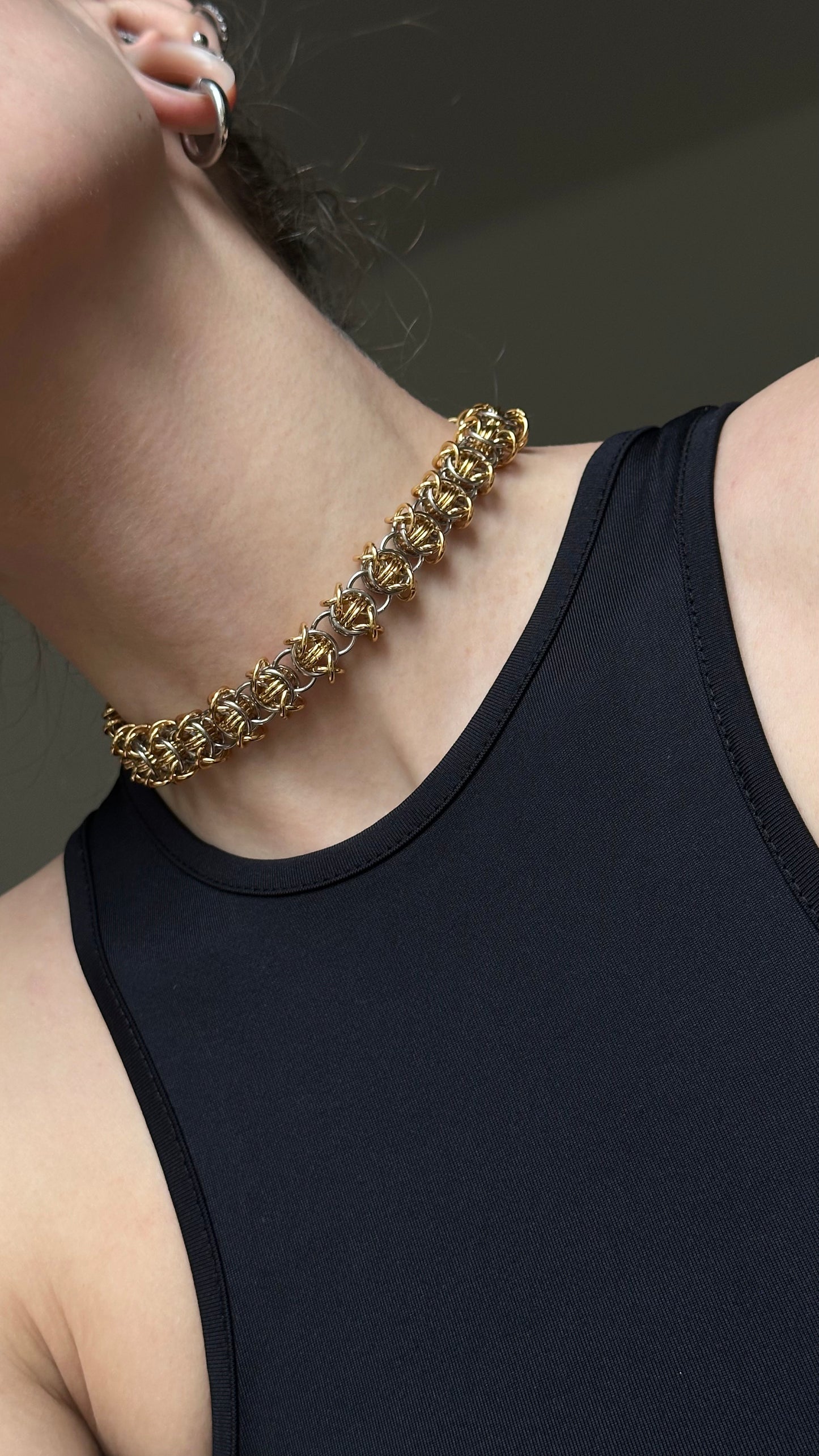 DYNAMITE choker