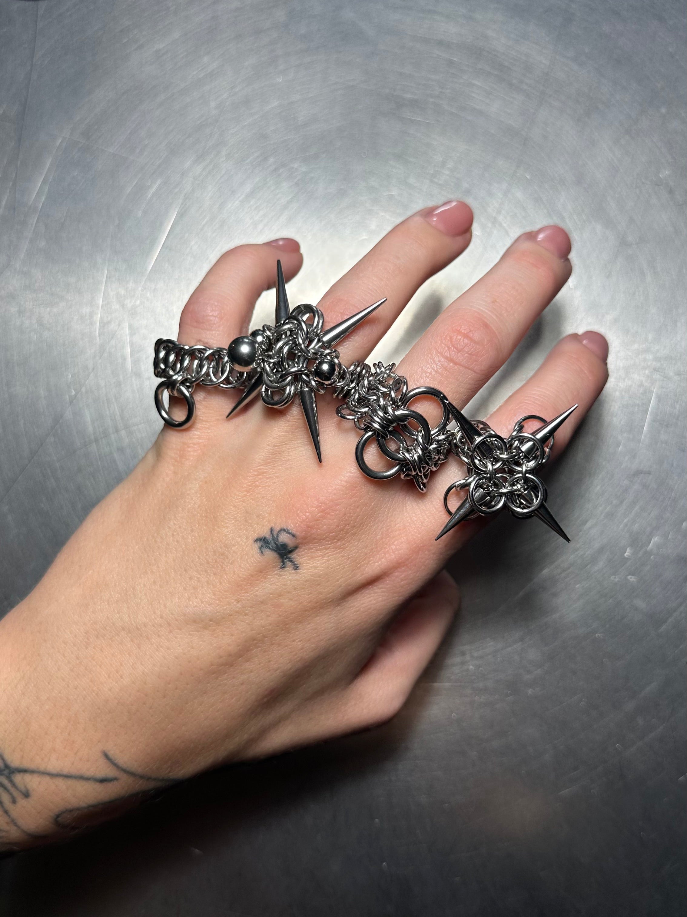 VENOM 01 ring – SERPEN