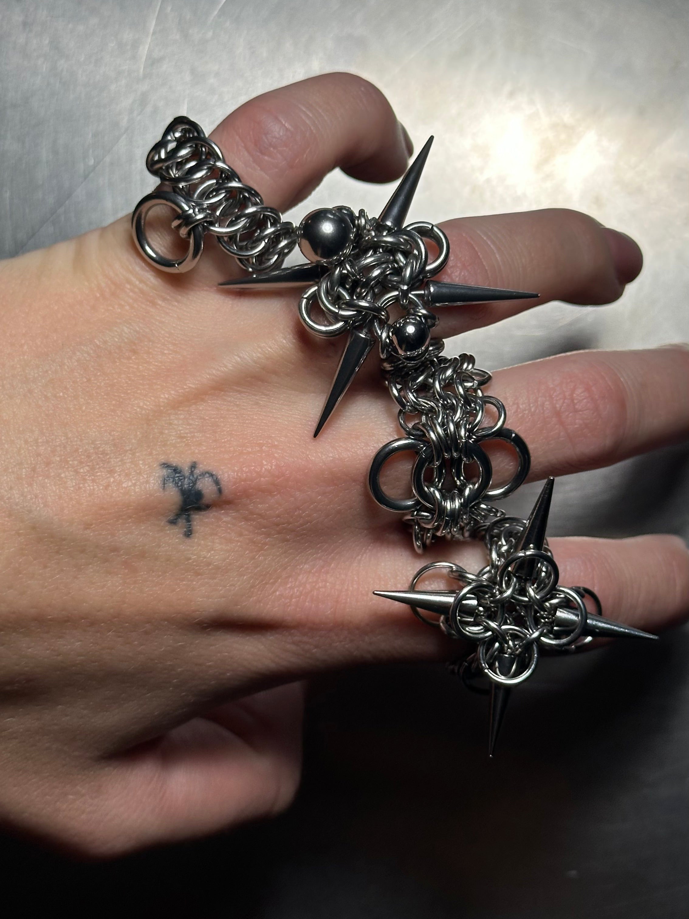 VENOM 01 ring – SERPEN