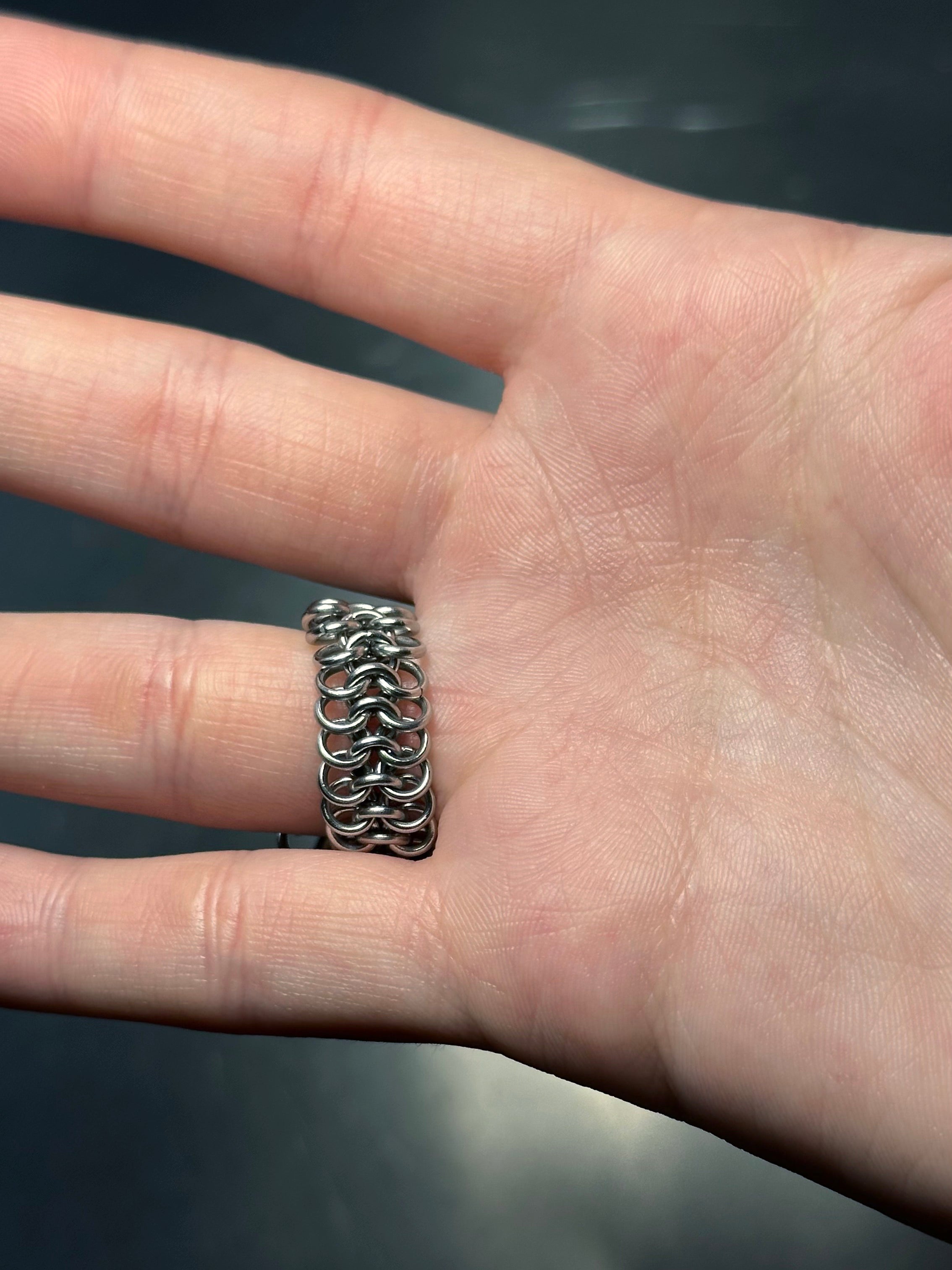 VENOM 01 ring – SERPEN