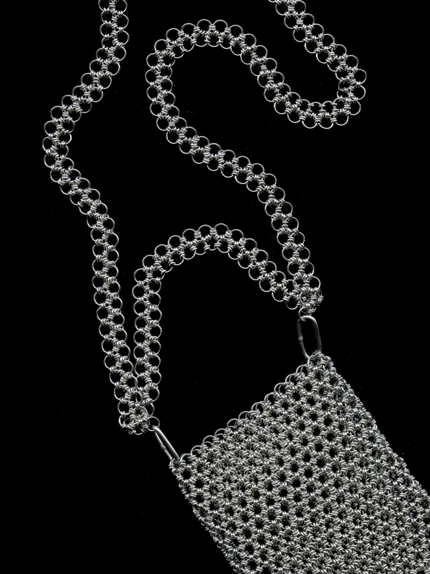 CHAINMAIL MINI BAG 02